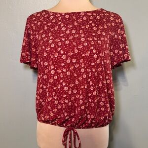 Rewind Red Floral Flutter Sleeve Criss‎ Cross Size Medium